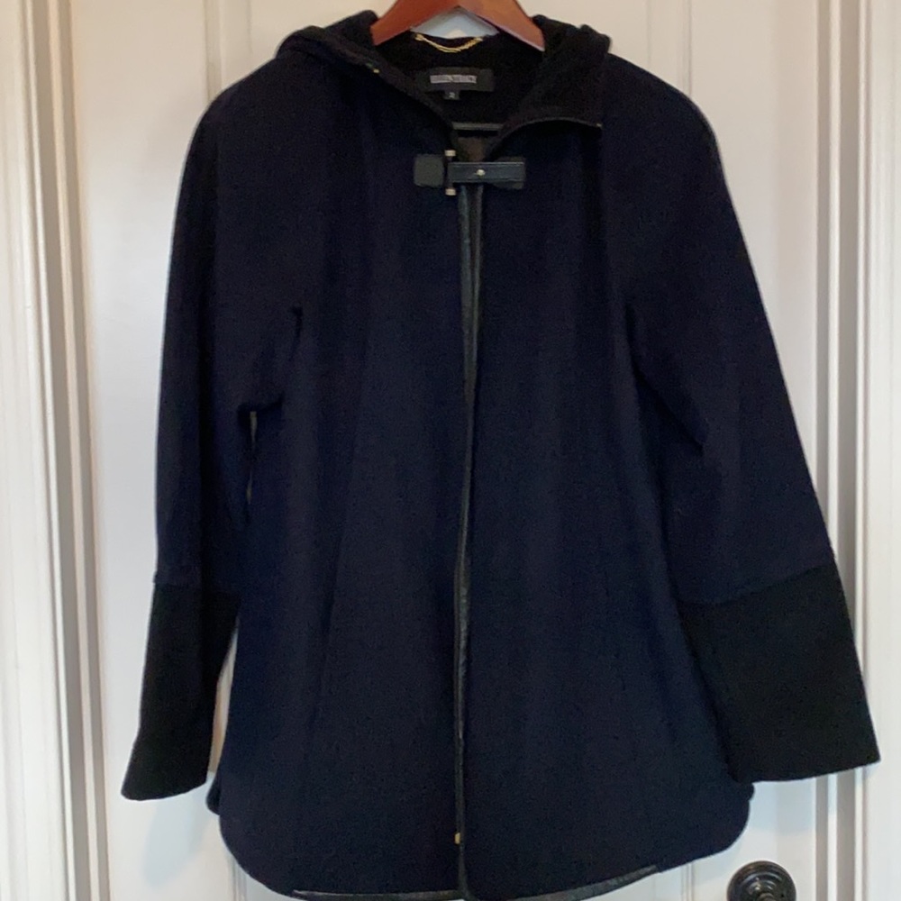 Ellen Tracy cape wool blend hood coat size 2
